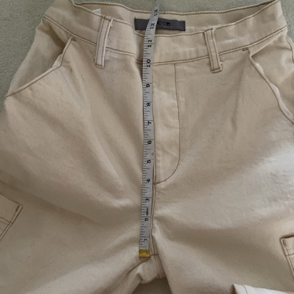 Joe’s Jeans Wide Leg Cargo Pants, in Ecru Size 27 - Picture 10 of 12